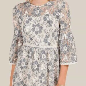 Francesca’s Women’s Medium Dress Sofia Floral Laces (M)
